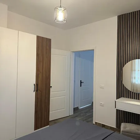 Vata Apartman Kamëz